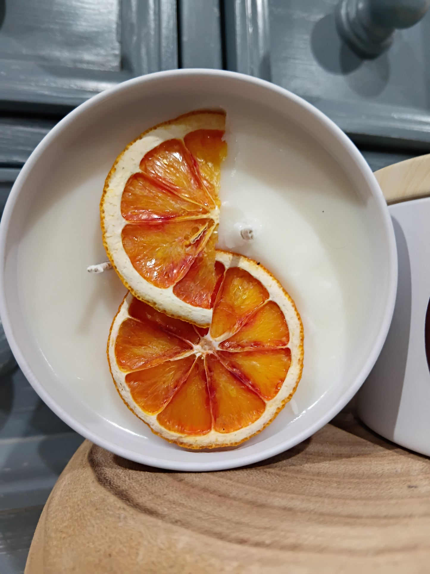Golden Peach (8oz) 100% Natural Soywax Candle