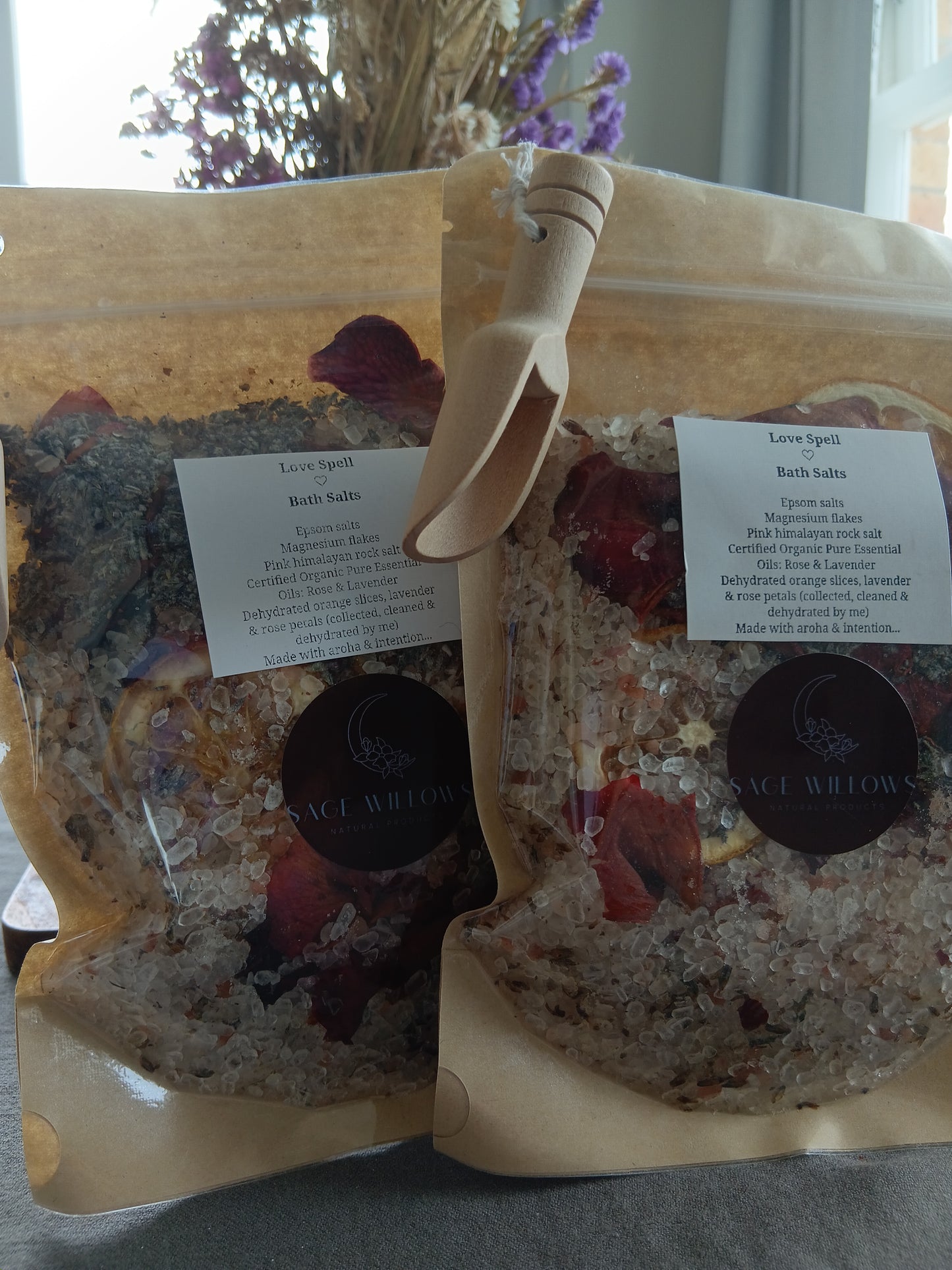 Love Spell blend (bathsalts) ❤️🥀