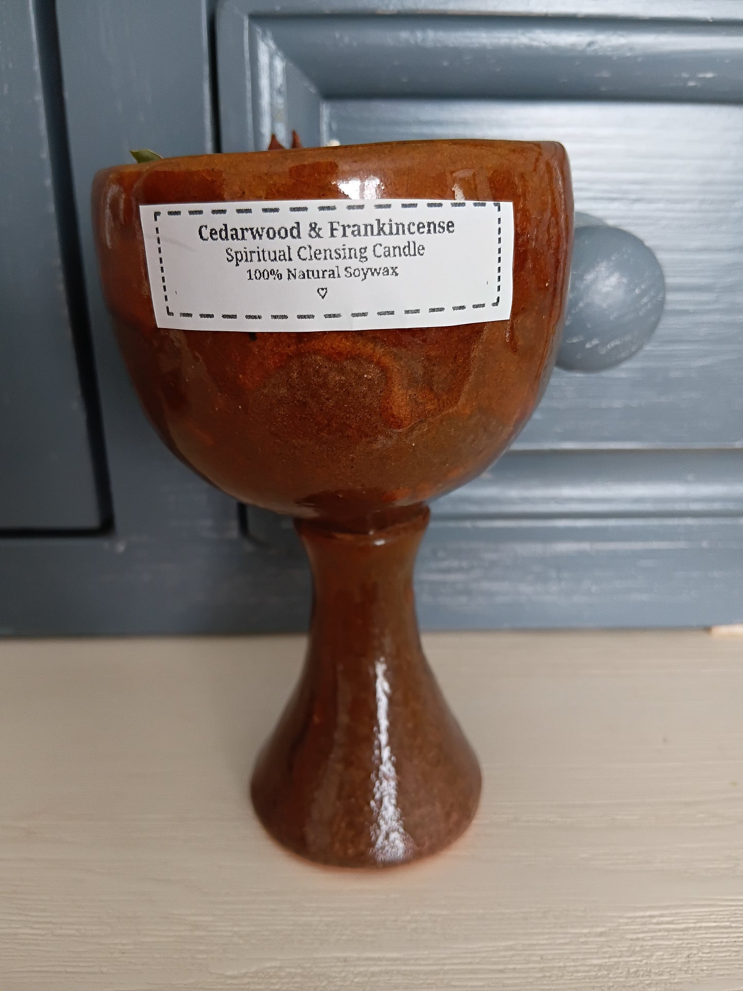 Cedarwood & Frankincense (spiritual clensing candle)