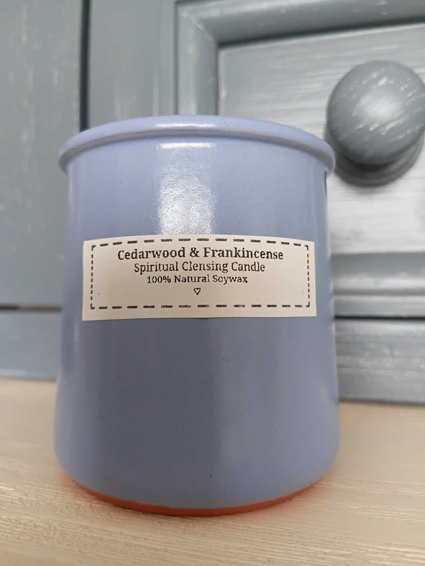 Cedarwood & Frankincense (spiritual clensing candle)